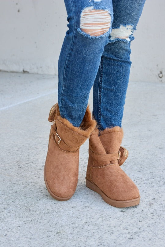 Camel Thermal Mid Calf Flat Boots