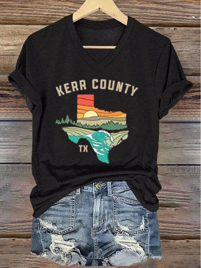 🙏💔Join us in praying for Texas.🙏Women's Kerr County Strong V-neck T-shirt