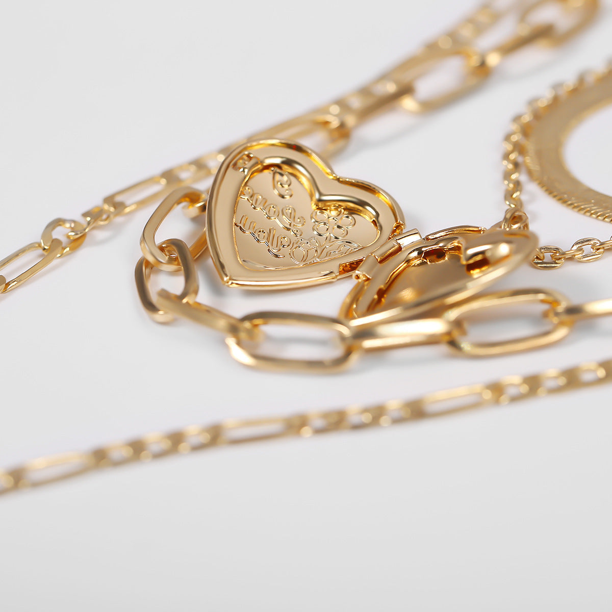 Women's Necklace multilayer adjustable geometric peach heart