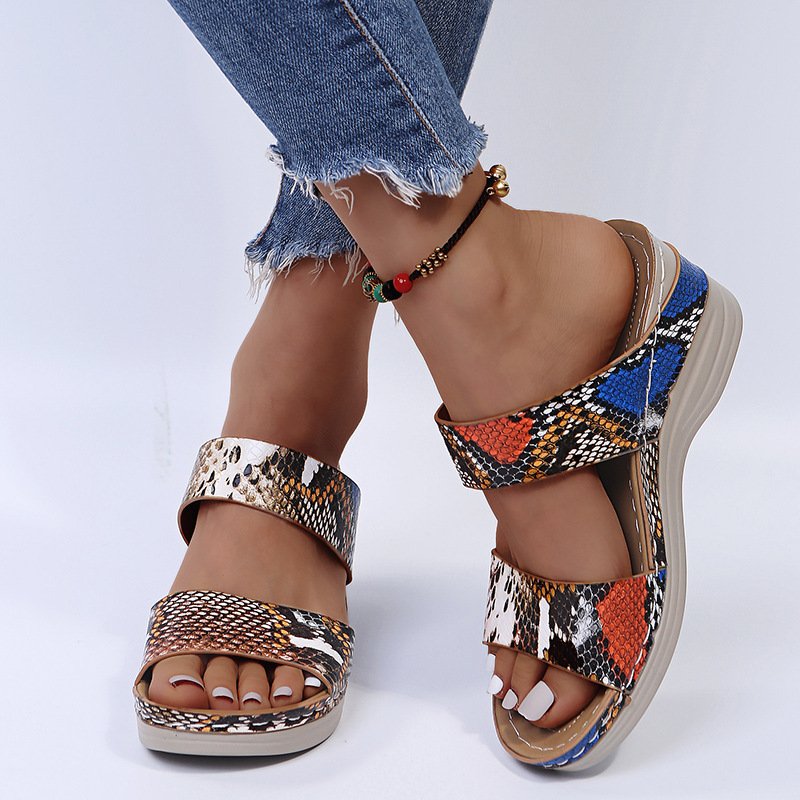 👍Last Day Promotion 70% OFF –2026 🌹New Leopard Print Leather Wedge Soft Sole Sandals