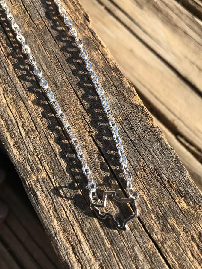 🙏💔Join us in praying for Texas.🙏Texas Strong Necklace