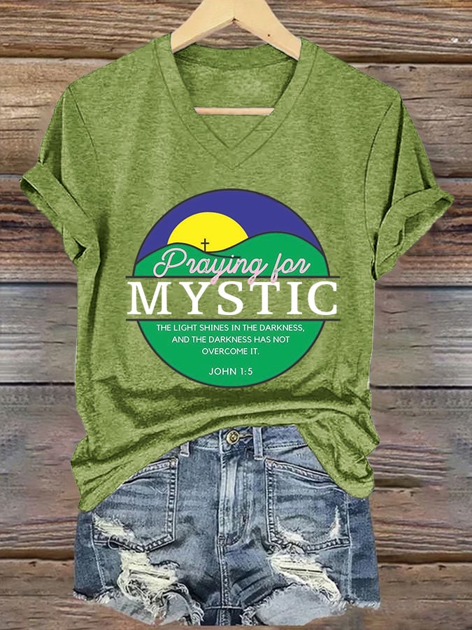 🙏💔Join us in praying for Texas.🙏V-Neck Retro Texas Strong Praying For Mystic The Light Shines In The Darkness, And The Darkness Has Not Overcome It. John 1:5 Print T-Shirt