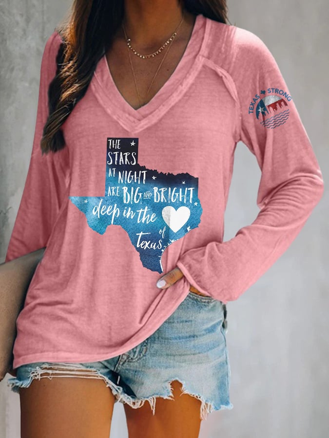 🙏💔Join us in praying for Texas.🙏V-neck Retro Texas Strong The Stars At Night Are Big And Bright Deep In The Heart Of Texas Print T-Shirt