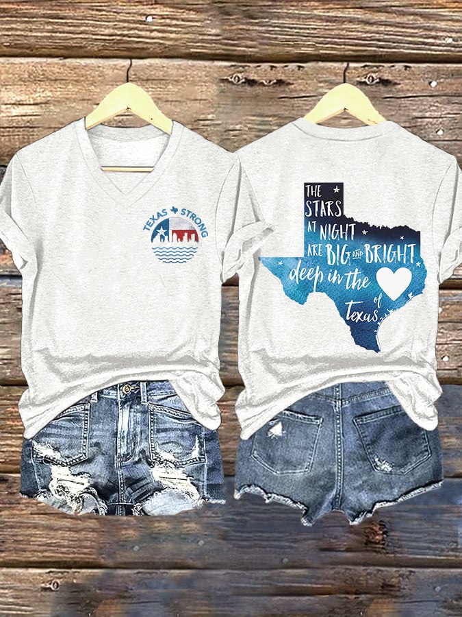 🙏💔Join us in praying for Texas.🙏V-Neck Retro Texas Strong The Stars At Night Are Big And Bright Deep In The Heart Of Texas Print T-Shirt
