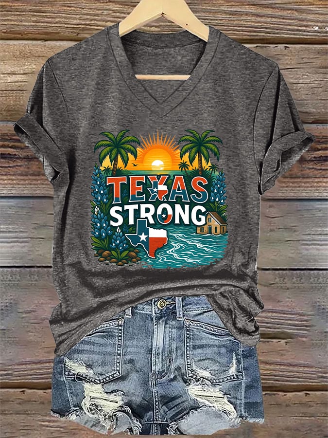 🙏💔Join us in praying for Texas.🙏V-Neck Retro Texas Strong Palm Trees Print T-Shirt