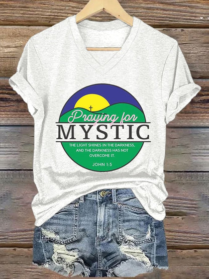 🙏💔Join us in praying for Texas.🙏V-Neck Retro Texas Strong Praying For Mystic The Light Shines In The Darkness, And The Darkness Has Not Overcome It. John 1:5 Print T-Shirt