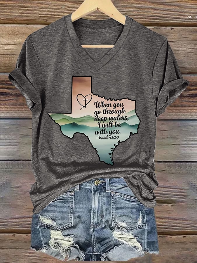 🙏💔Join us in praying for Texas.🙏V-Neck Retro Texas Strong When You Go Through Deep Waters, I Will Be With You. Isaiah 43:2 Print T-Shirt