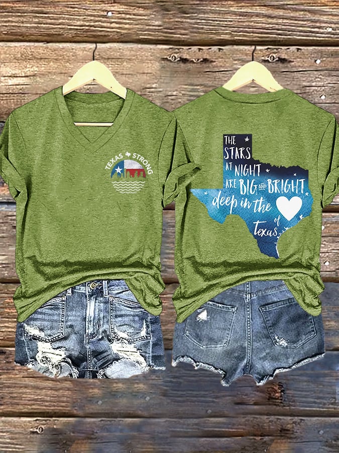 🙏💔Join us in praying for Texas.🙏V-Neck Retro Texas Strong The Stars At Night Are Big And Bright Deep In The Heart Of Texas Print T-Shirt