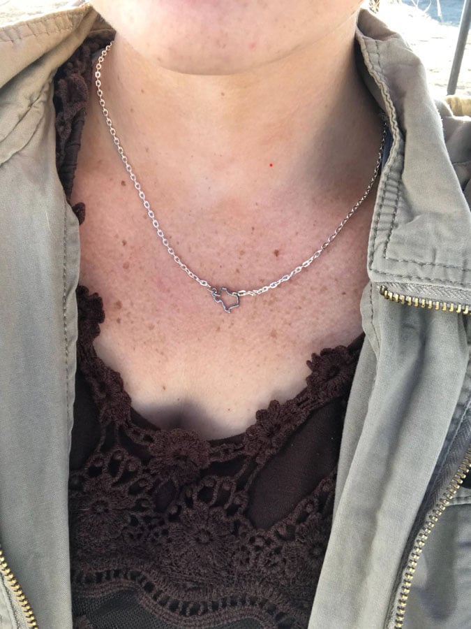 🙏💔Join us in praying for Texas.🙏Texas Strong Necklace