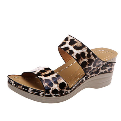 👍Last Day Promotion 70% OFF –2026 🌹New Leopard Print Leather Wedge Soft Sole Sandals
