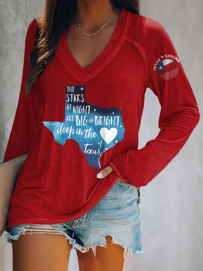🙏💔Join us in praying for Texas.🙏V-neck Retro Texas Strong The Stars At Night Are Big And Bright Deep In The Heart Of Texas Print T-Shirt